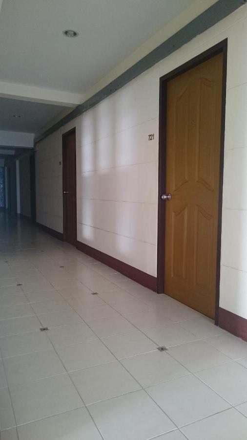 J.Residence Samut Prakan Exterior foto